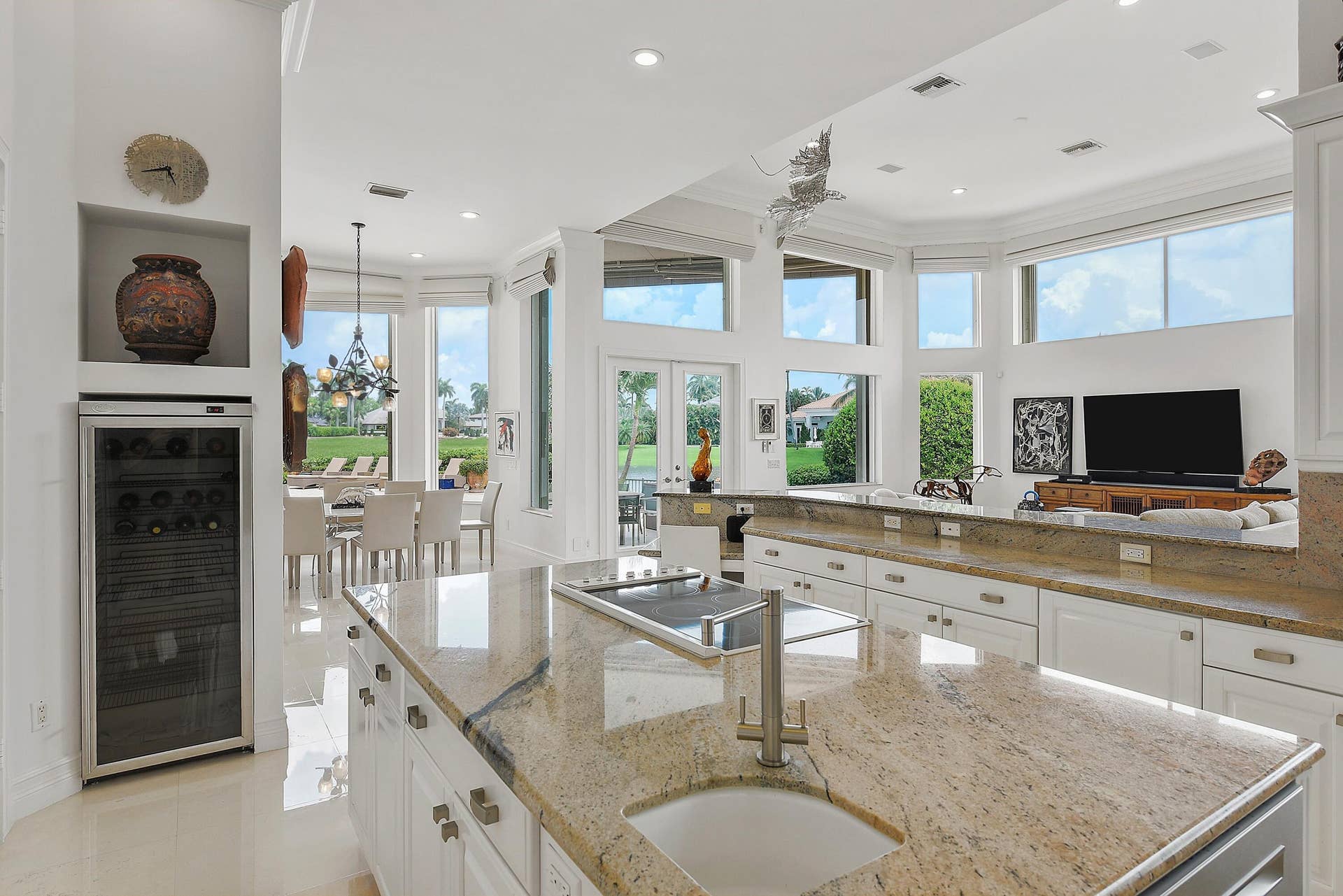 6949 Lake Estates Court, Boca Raton, FL 33496 kitchen