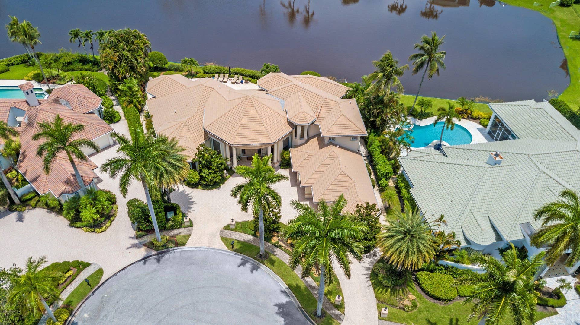 6949 Lake Estates Court, Boca Raton, FL 33496 aerial