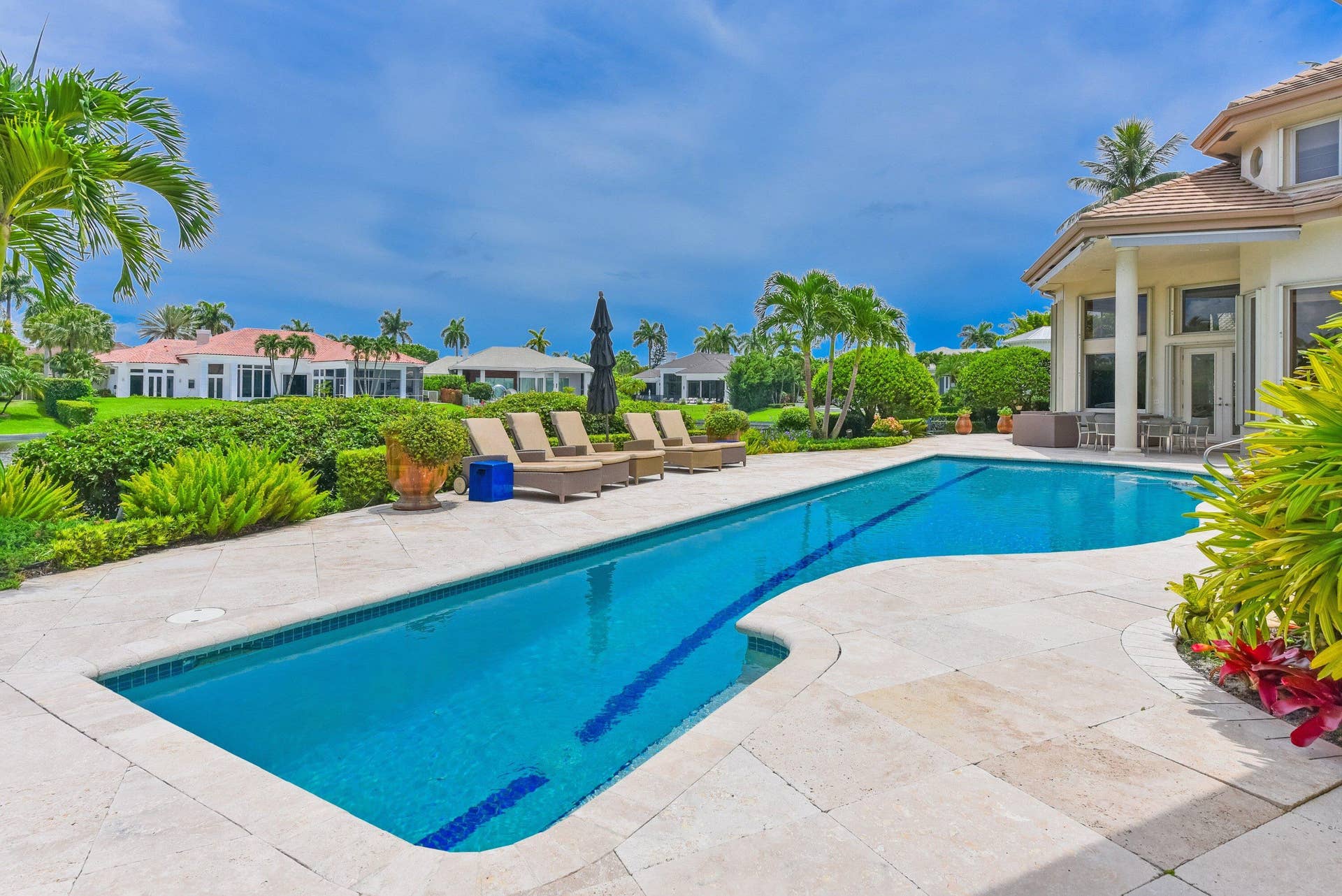 6949 Lake Estates Court, Boca Raton, FL 33496 pool