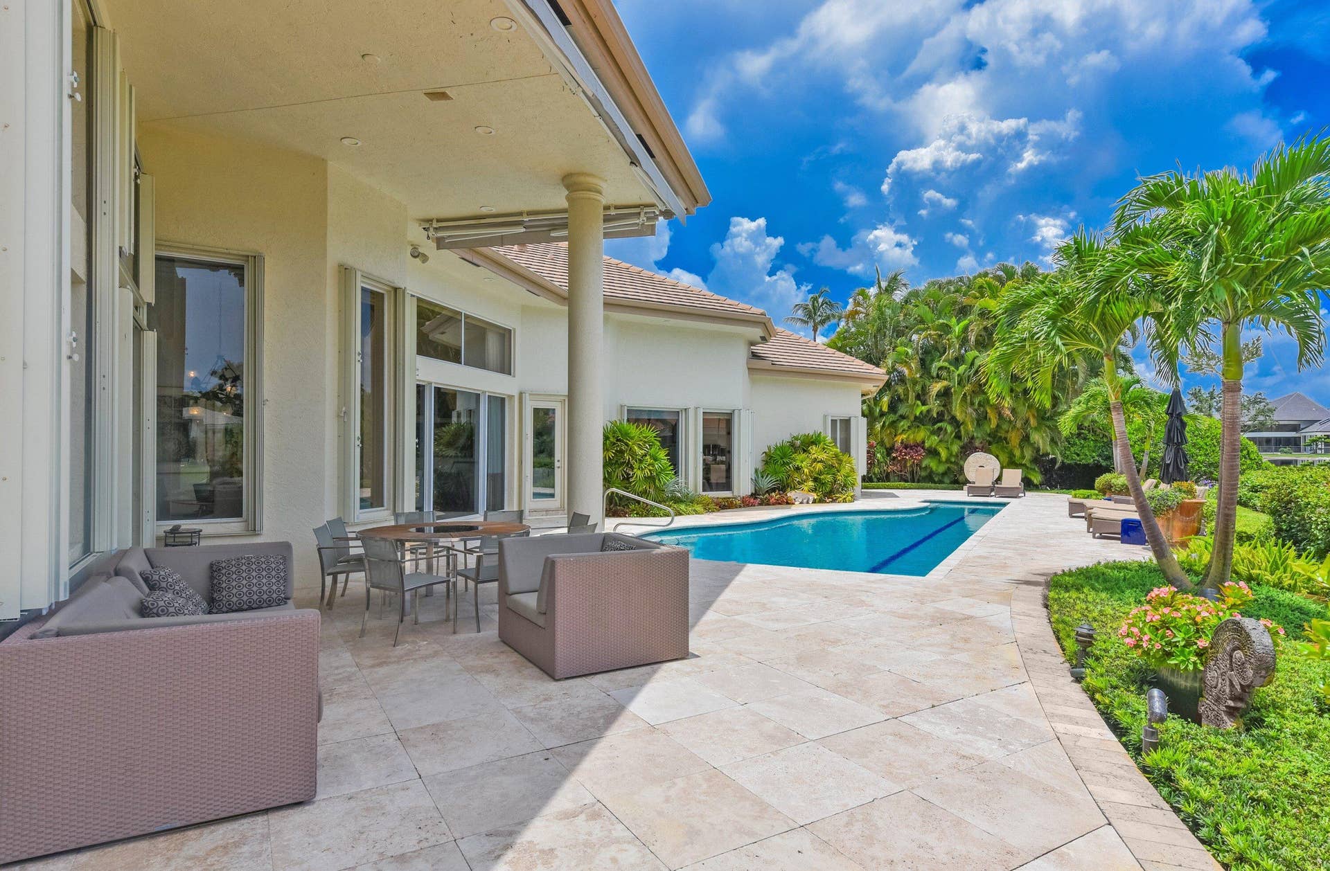 6949 Lake Estates Court, Boca Raton, FL 33496 covered loggia