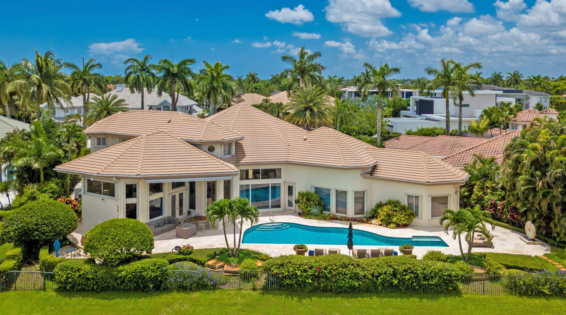 6949 Lake Estates Court, Boca Raton, FL 33496 aerial