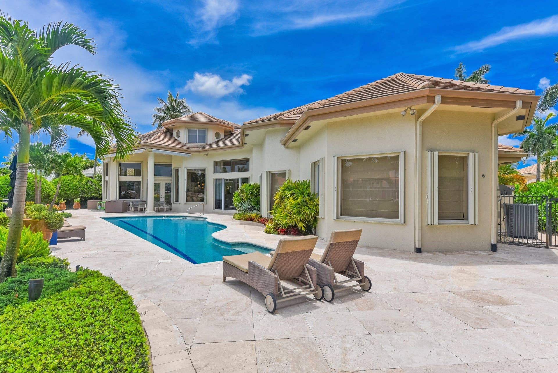 6949 Lake Estates Court, Boca Raton, FL 33496 back of house/patio/pool