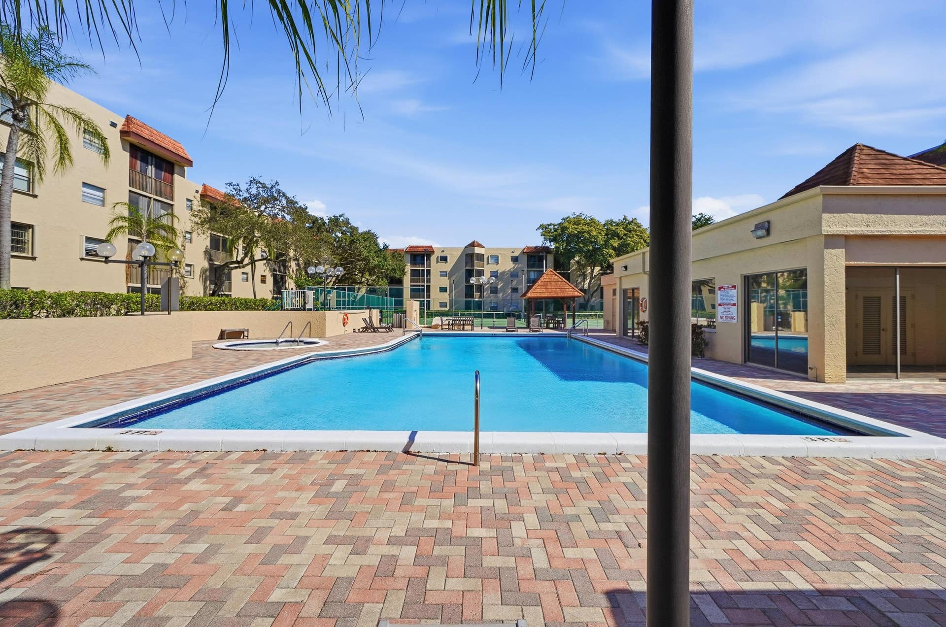 10401 W Broward Boulevard, #401, Plantation, Plantation, FL 33324 63_community