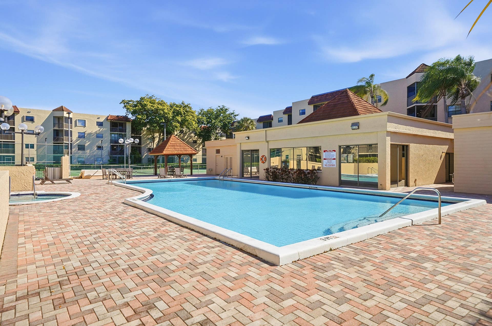 10401 W Broward Boulevard, #401, Plantation, Plantation, FL 33324 65_community