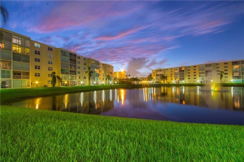 101 SE 3rd Avenue, #301, Dania, Dania Beach, FL 33004 Photo 28