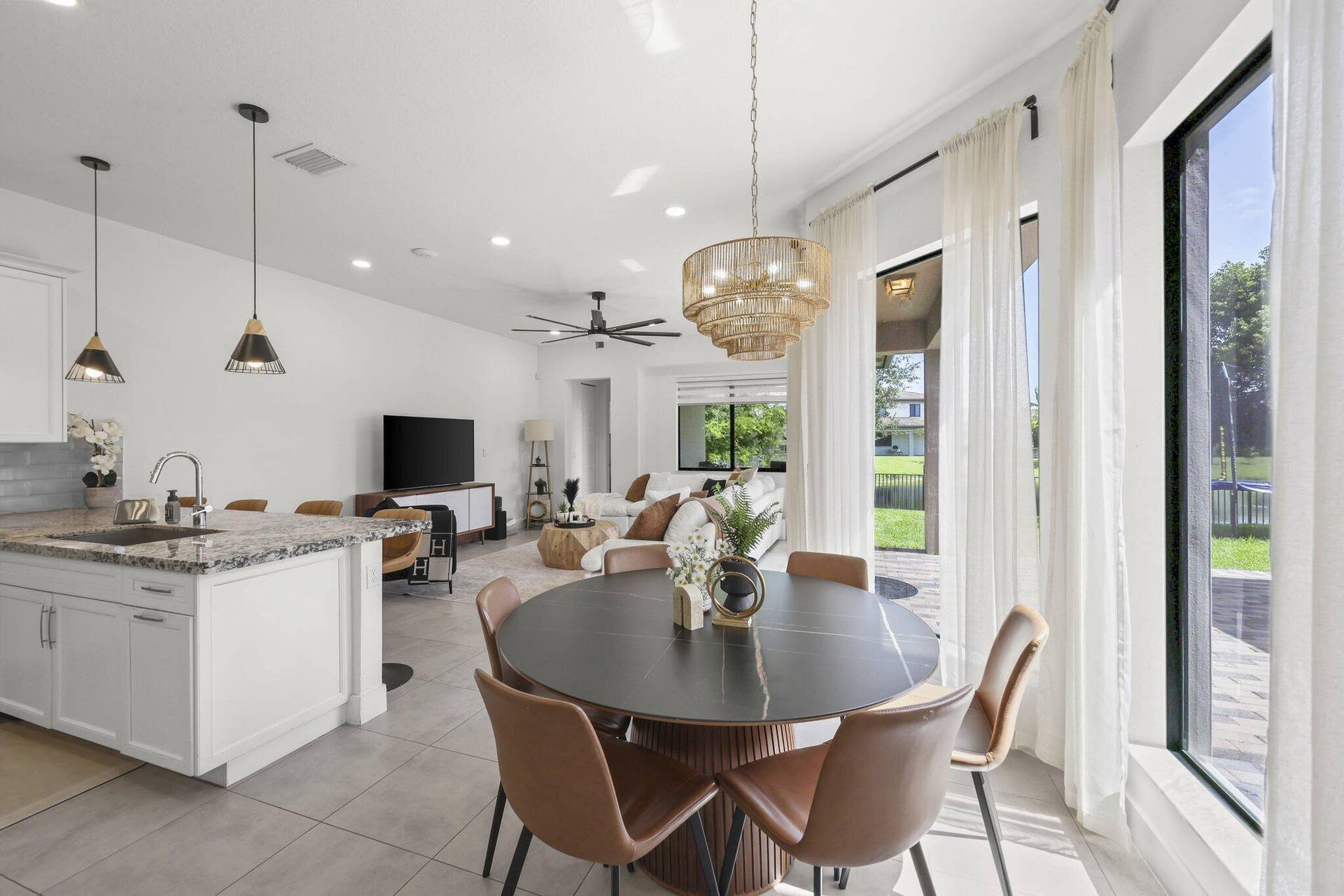 10432 North Lago Vista Circle - 16.jpg-S