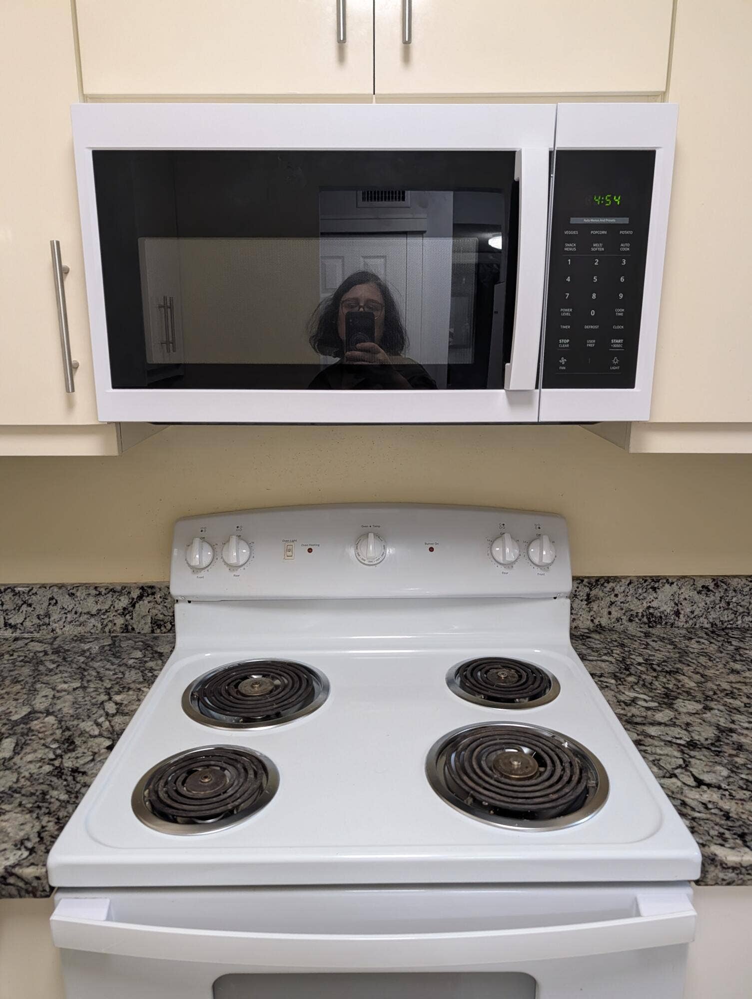 430 SE 2nd Avenue, #24, Deerfield Beach, Deerfield Beach, FL 33441 MICROWAVE