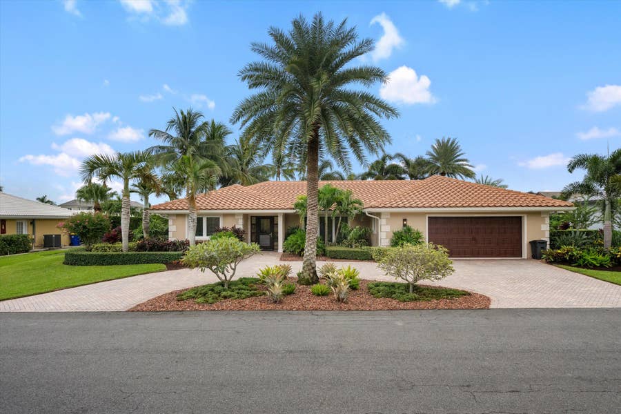 Property photo for 8884 SE Pelican Island Way, Hobe Sound, FL