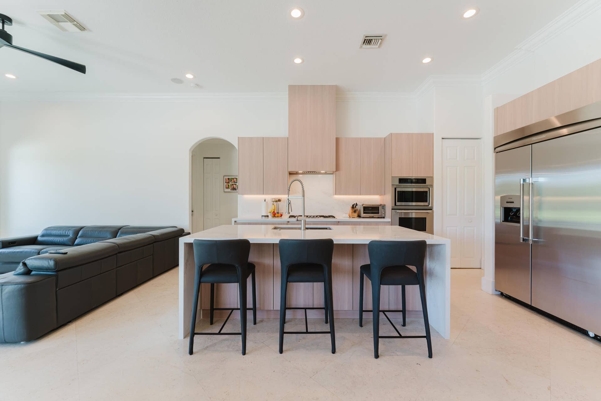 4197 Finishline Terrace, Davie, FL 33330 KT-2