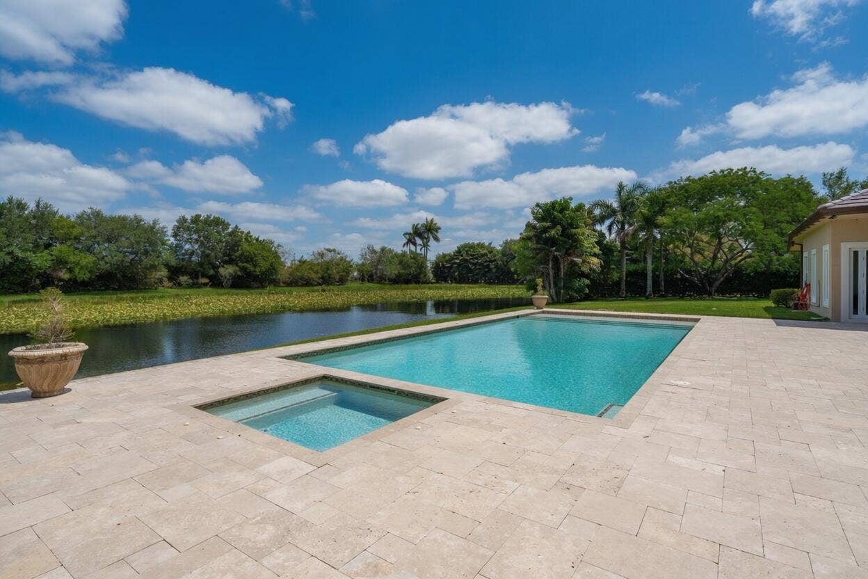 4197 Finishline Terrace, Davie, FL 33330 pool2