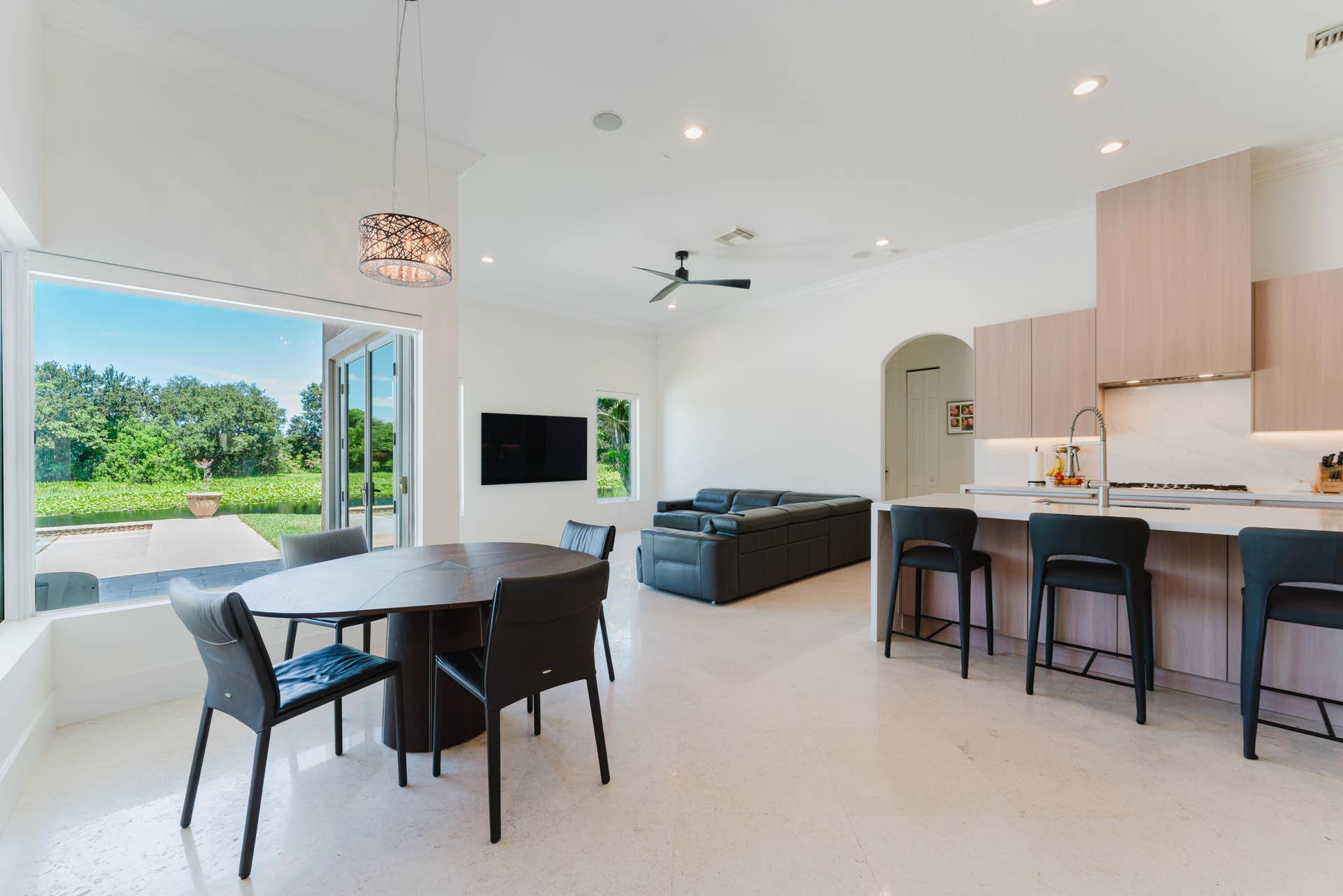 4197 Finishline Terrace, Davie, FL 33330 KT-1