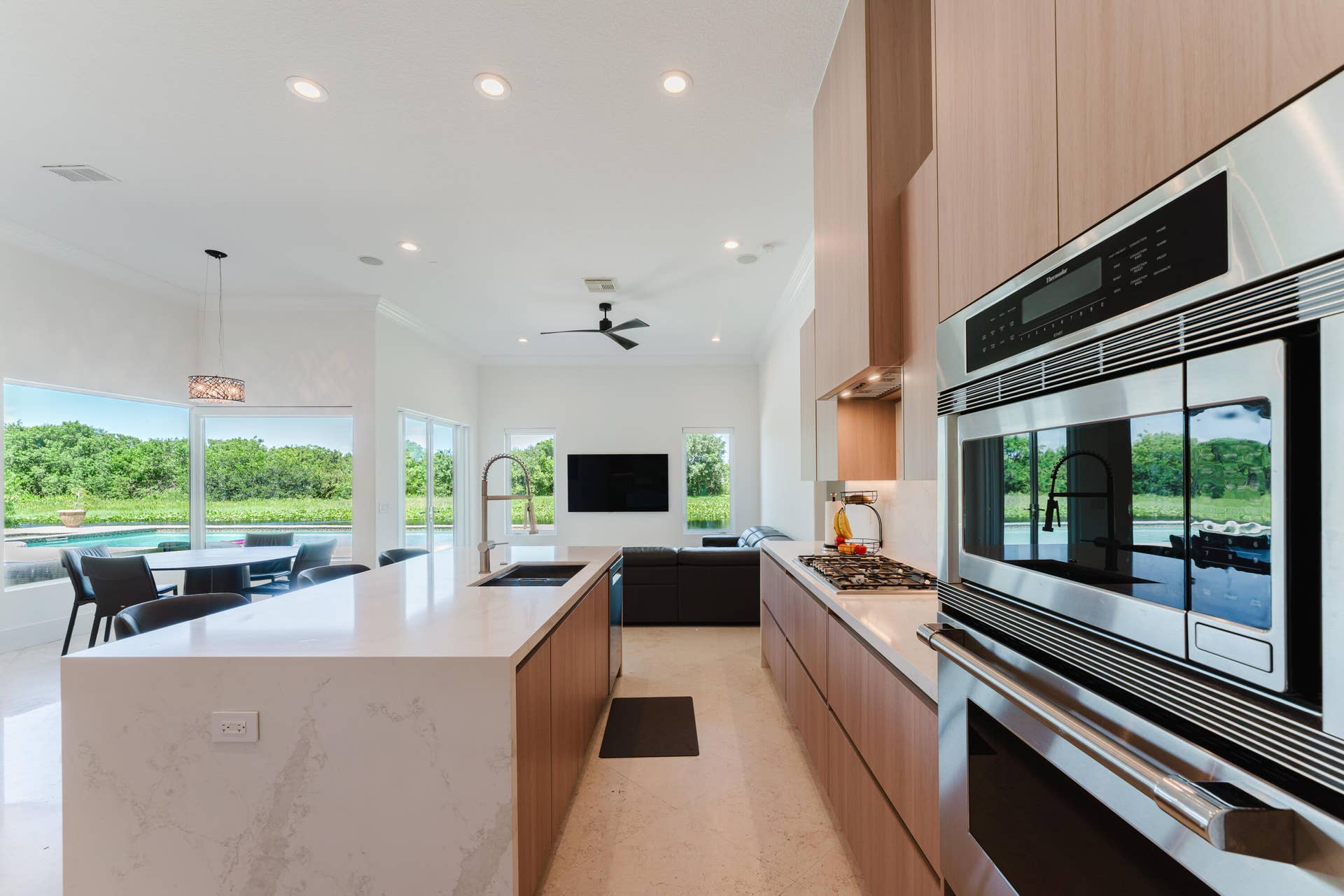 4197 Finishline Terrace, Davie, FL 33330 KT-5