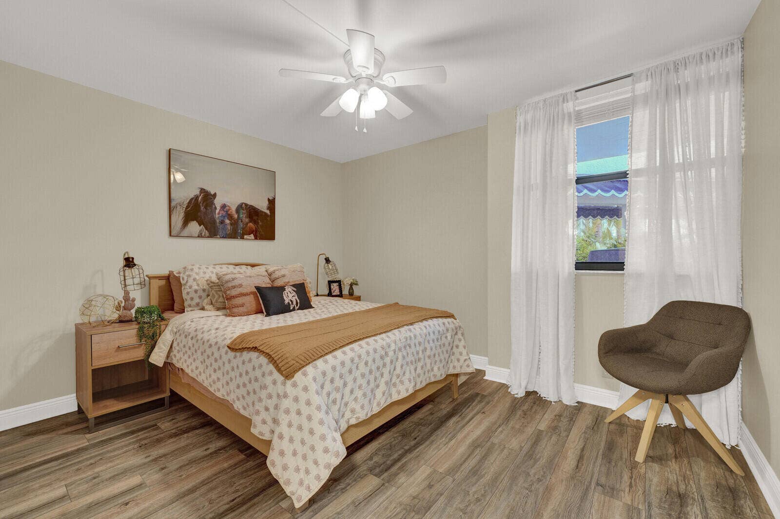 GUEST BEDROOM