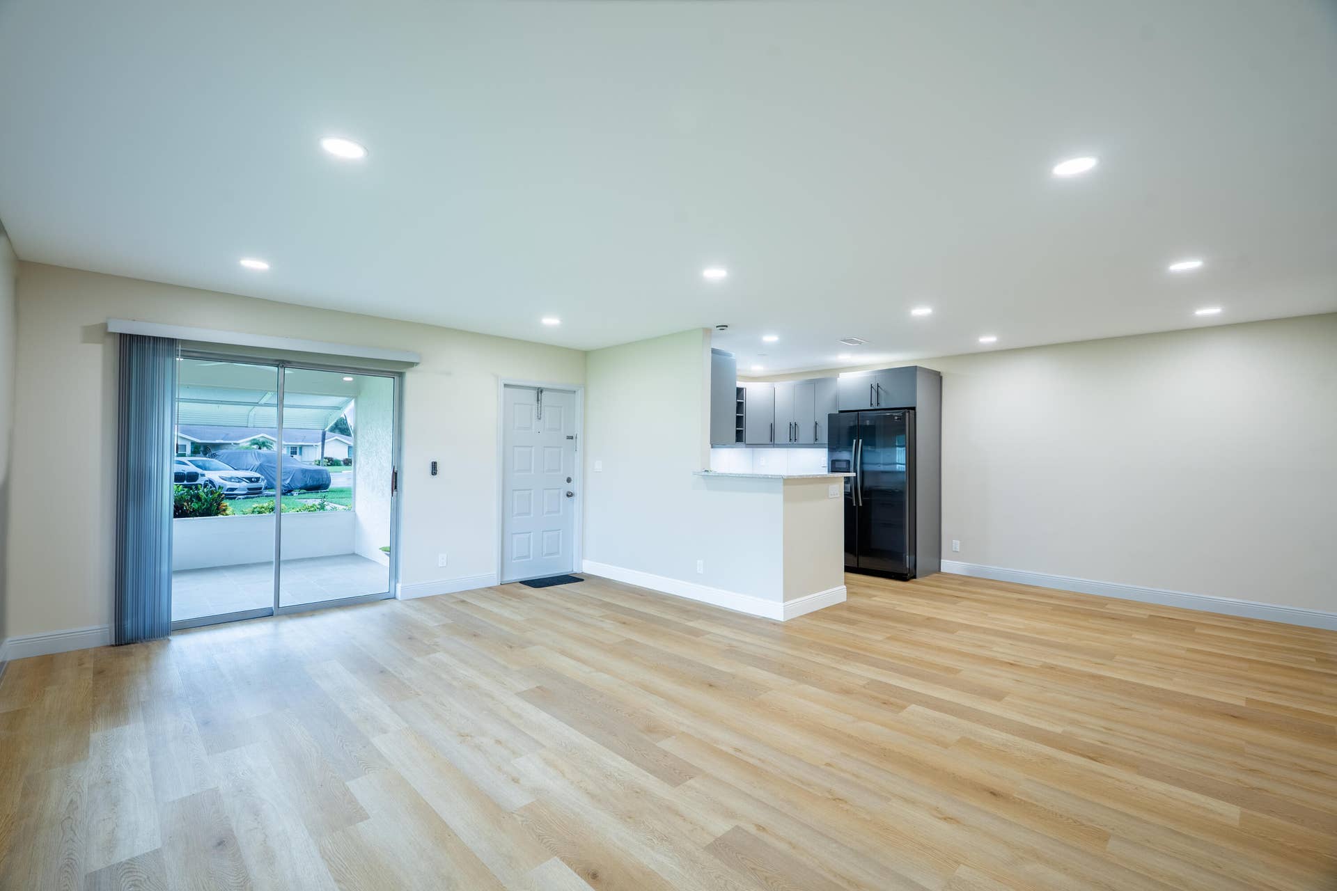 14339 Canalview Drive, #D, Delray Beach, FL 33484 living3
