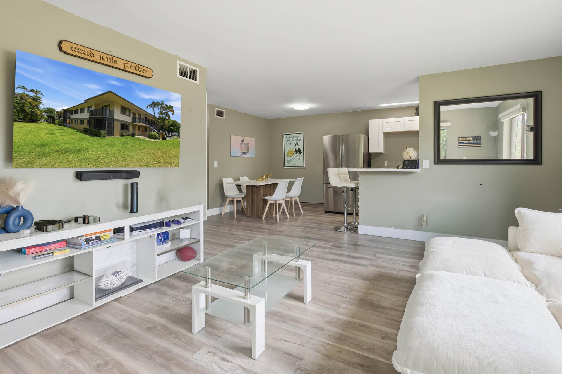 545 Trace Circle, #102, Deerfield Beach, FL 33441 2J9A4743