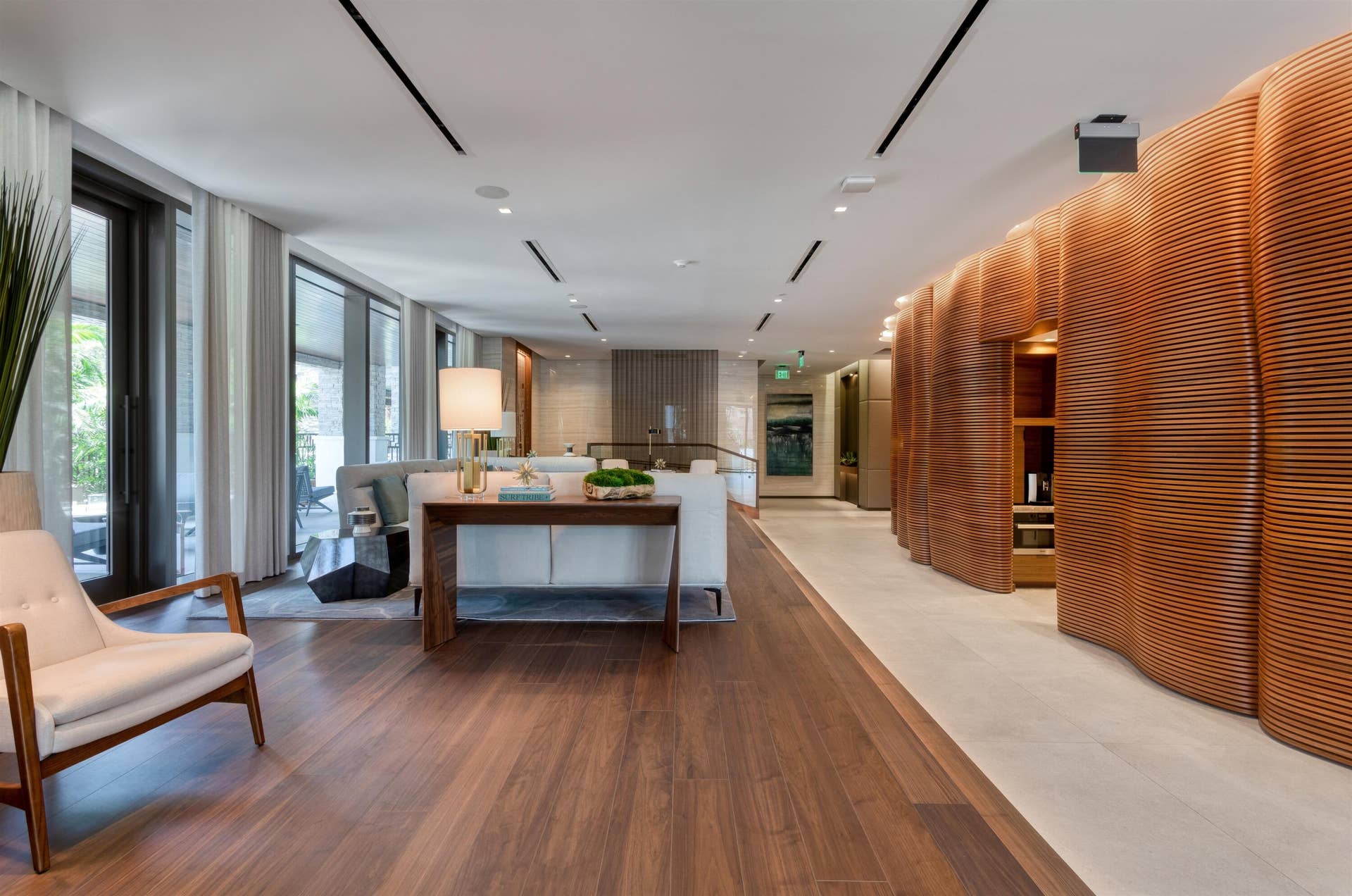 200 SE Mizner Boulevard, #410, Boca Raton, FL 33432 LOBBY LOUNGE