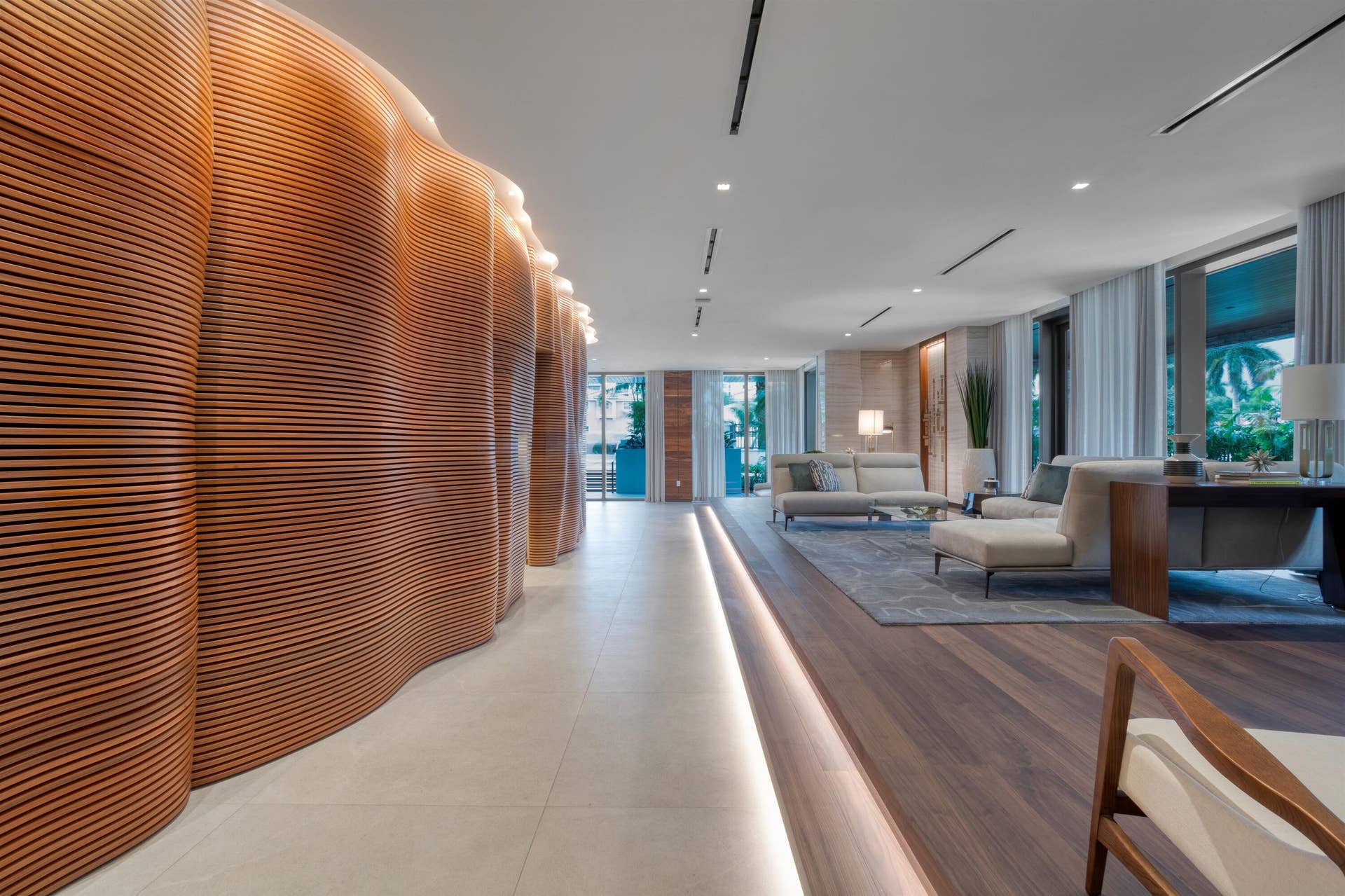 200 SE Mizner Boulevard, #410, Boca Raton, FL 33432 LOBBY LOUNGE + COFFEE BAR