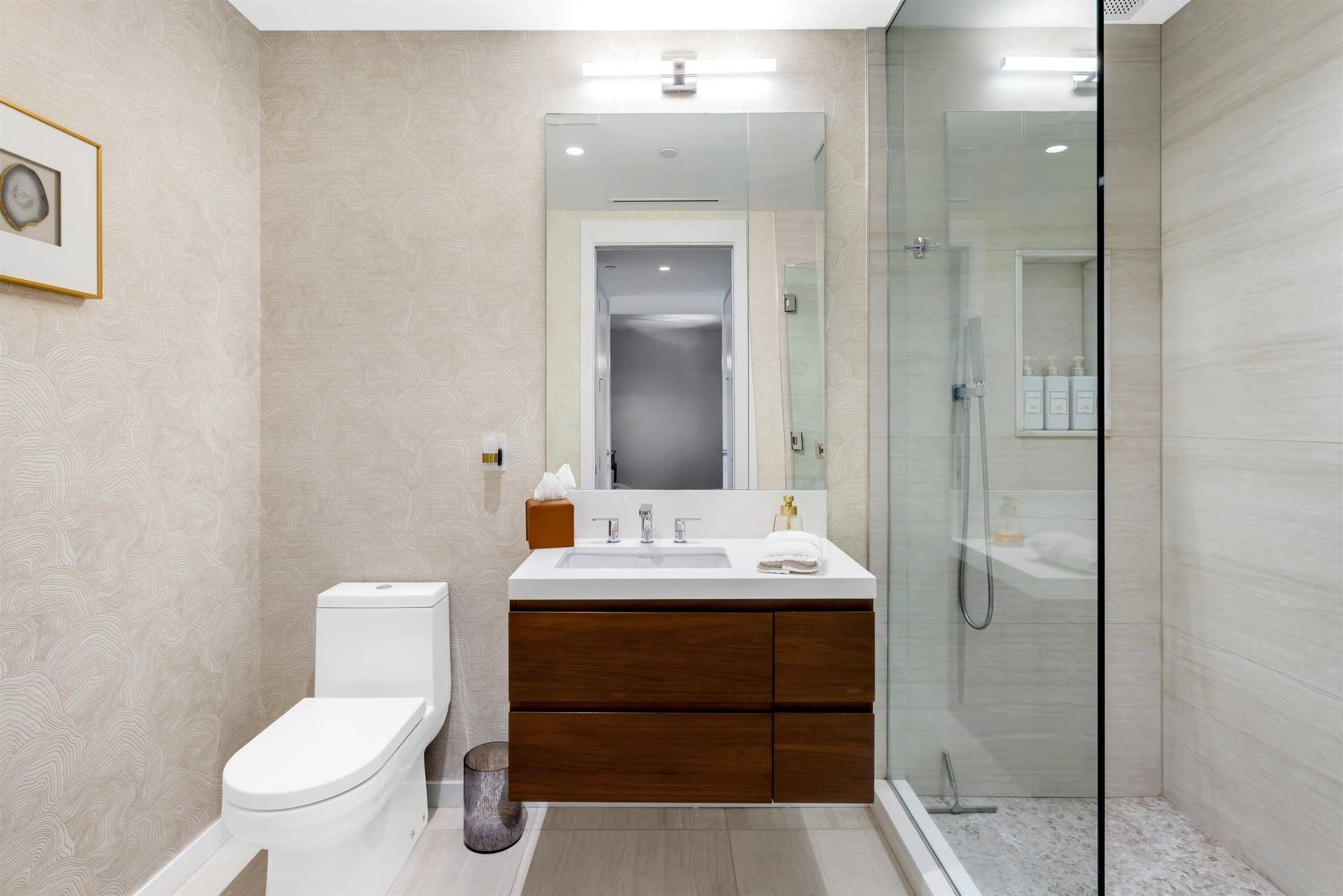 200 SE Mizner Boulevard, #410, Boca Raton, FL 33432 BATHROOM