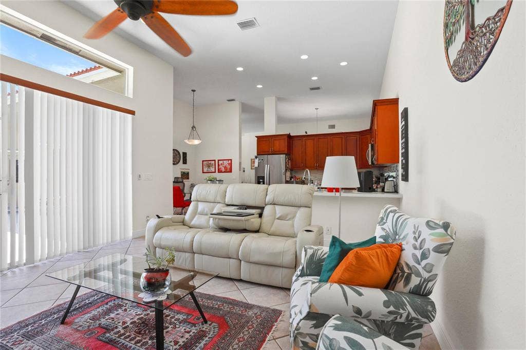 6421 NW 41st Street, Coral Springs, Coral Springs, FL 33067 GetMedia (7)
