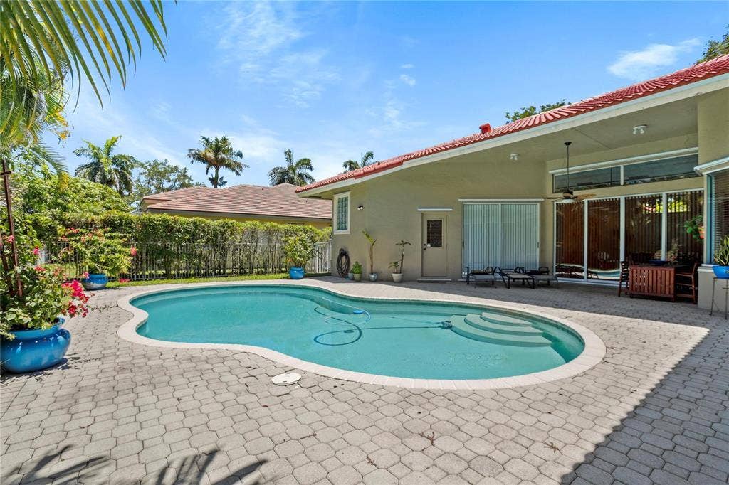 6421 NW 41st Street, Coral Springs, Coral Springs, FL 33067 GetMedia (35)