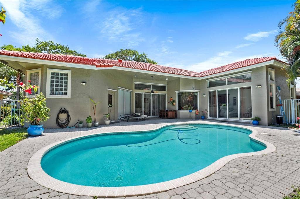 6421 NW 41st Street, Coral Springs, Coral Springs, FL 33067 GetMedia (34)