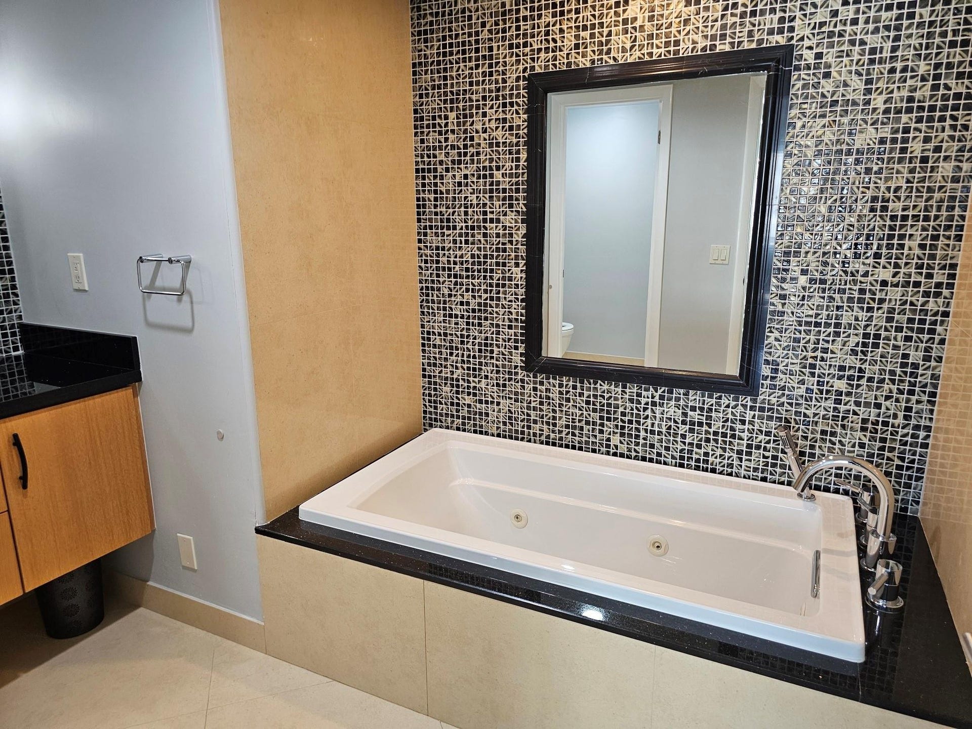 4100 Galt Ocean Drive, #1111, Fort Lauderdale, FL 33308 Photo 13