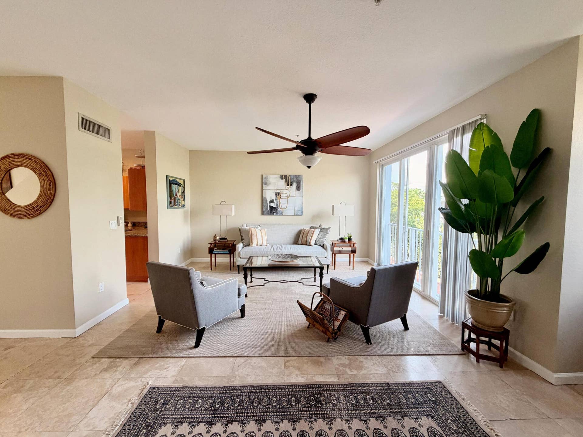 2725 NE 8th Avenue, #104, Wilton Manors, FL 33334 IMG_0008