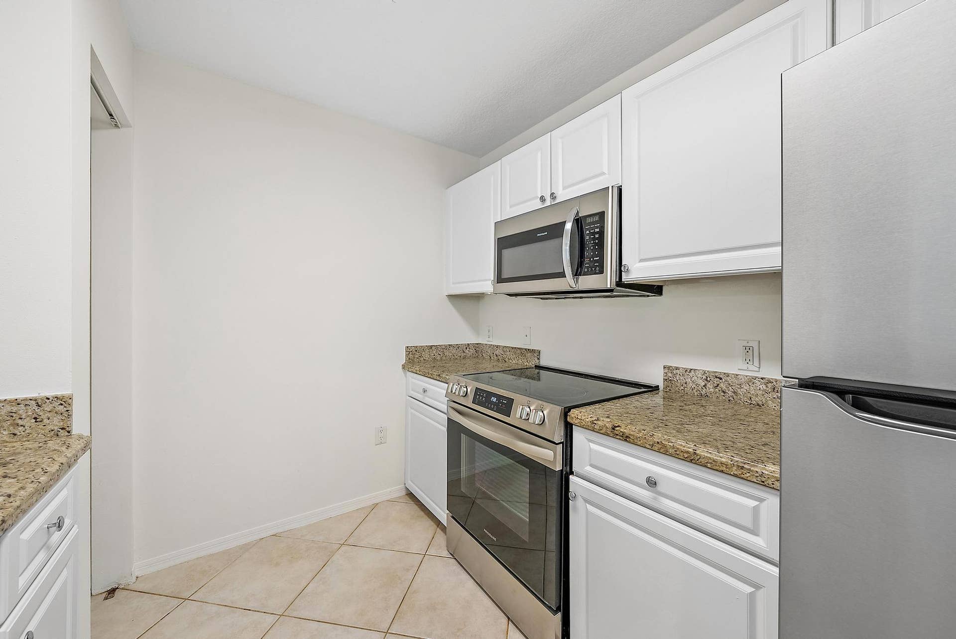 1209 Main St apt 304-7