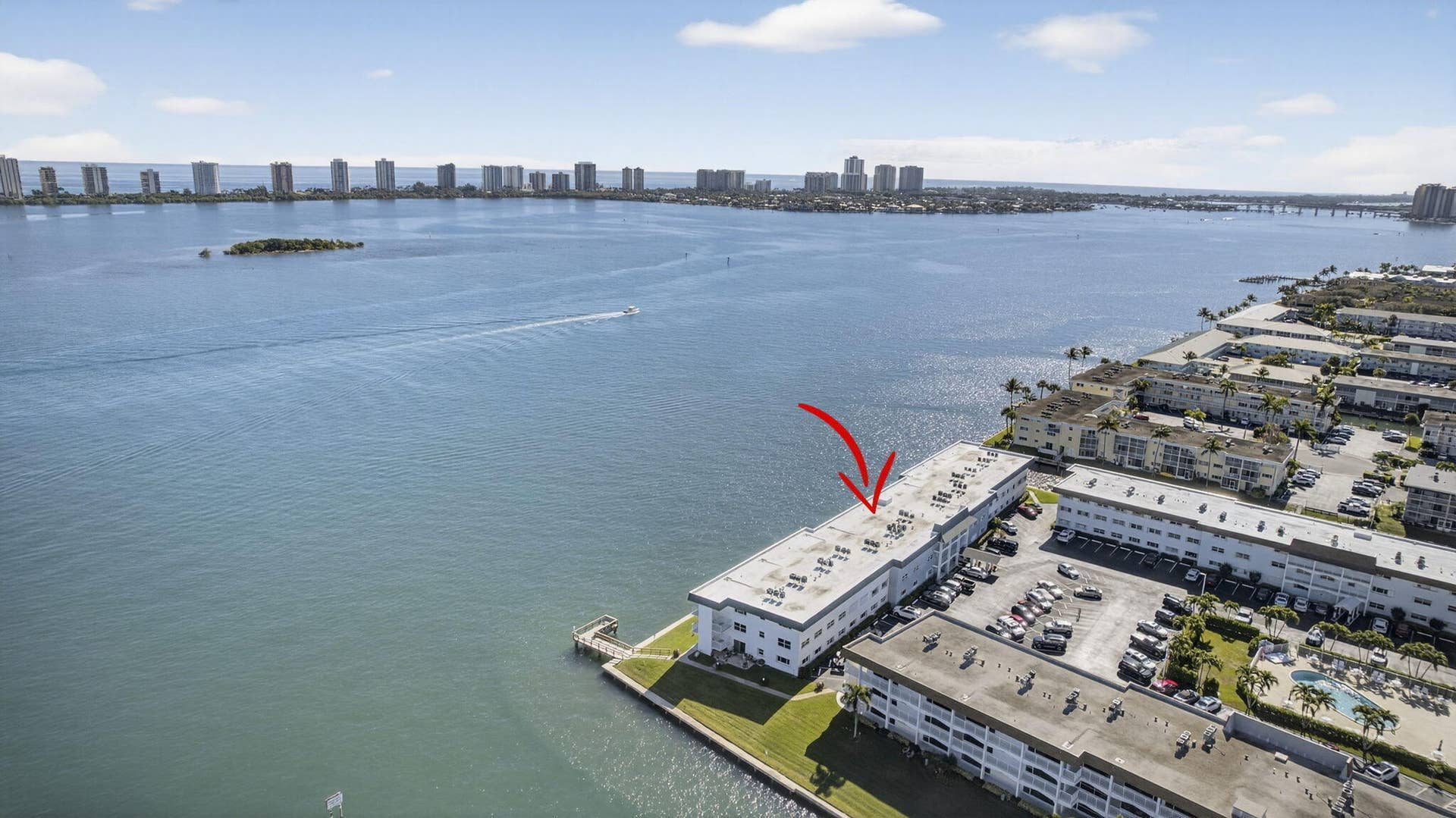 100 Shore Court, #307, North Palm Beach, FL 33408 aerial