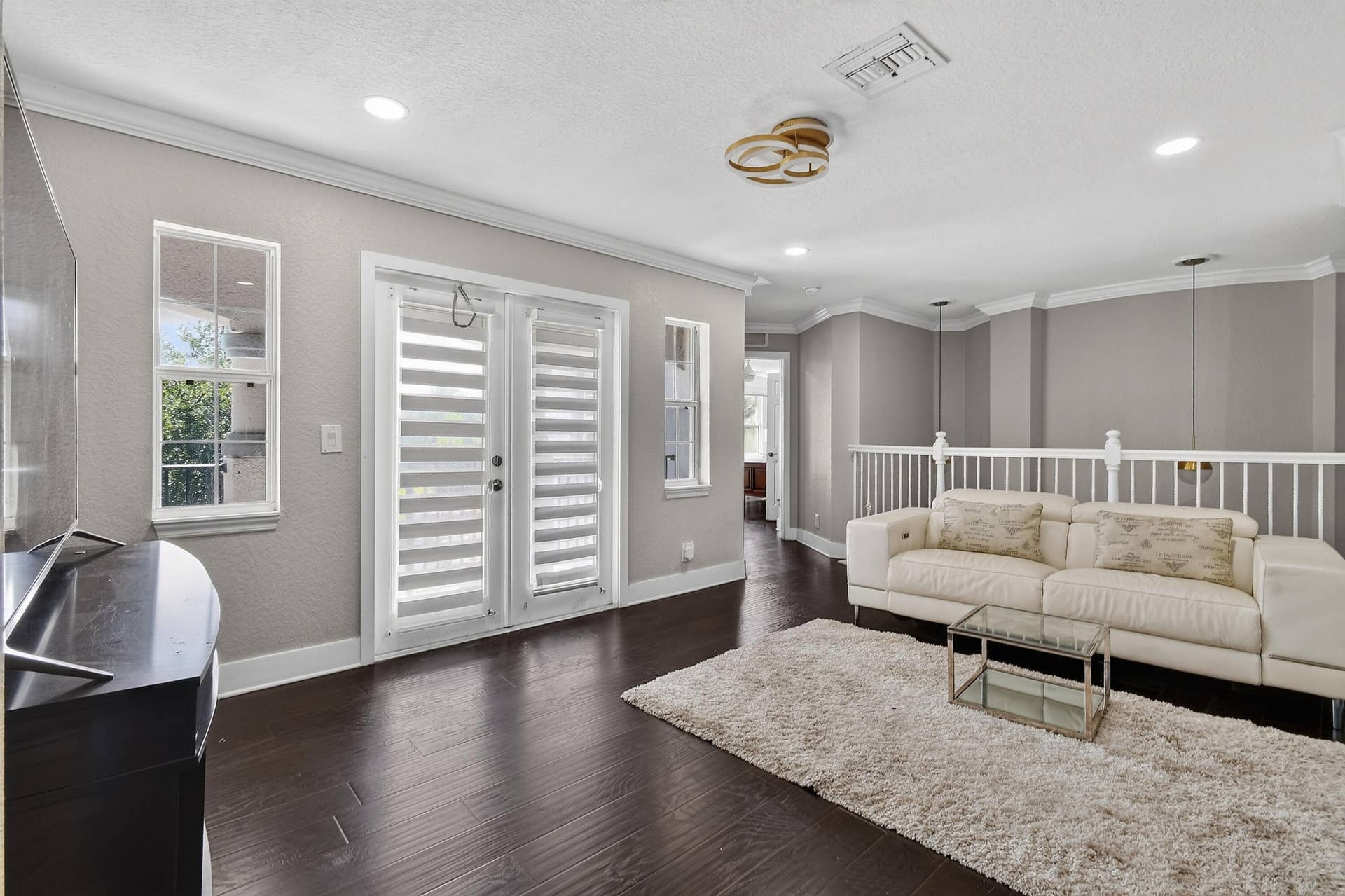 700 Cresta Circle, West Palm Beach, FL 33413 Loft