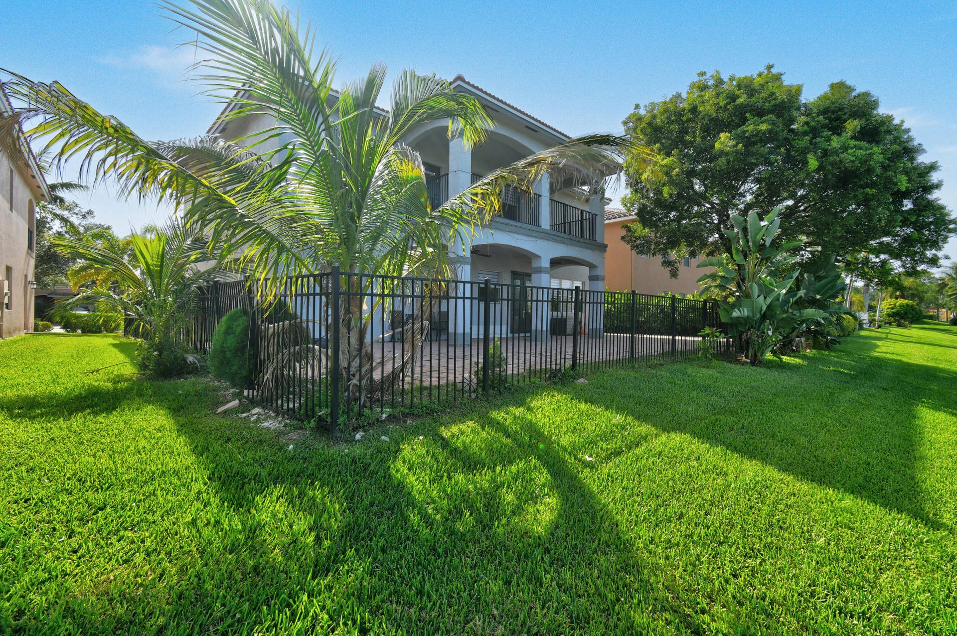 700 Cresta Circle, West Palm Beach, FL 33413 700CrestaCir(68)