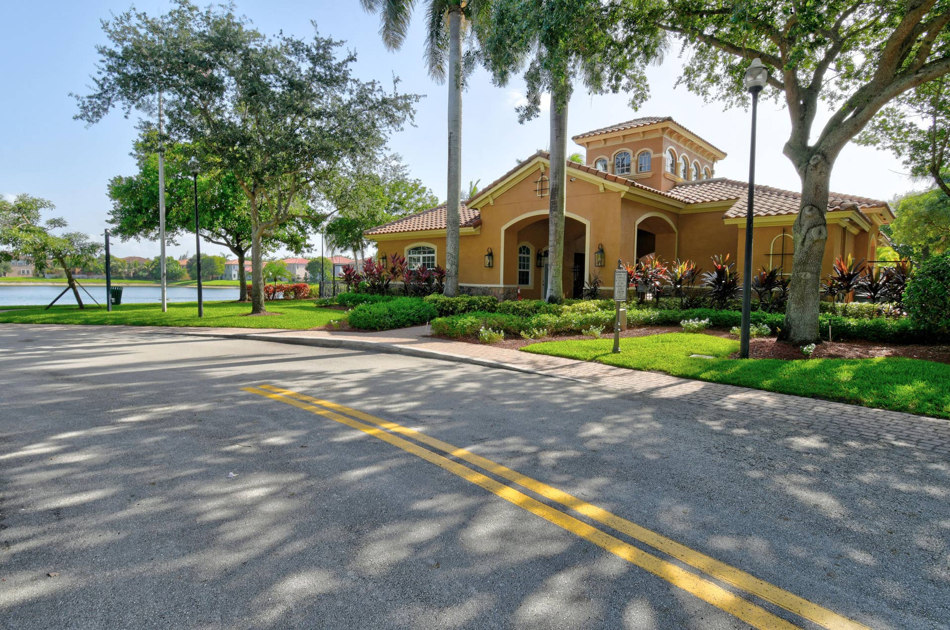 700 Cresta Circle, West Palm Beach, FL 33413 clubhouse