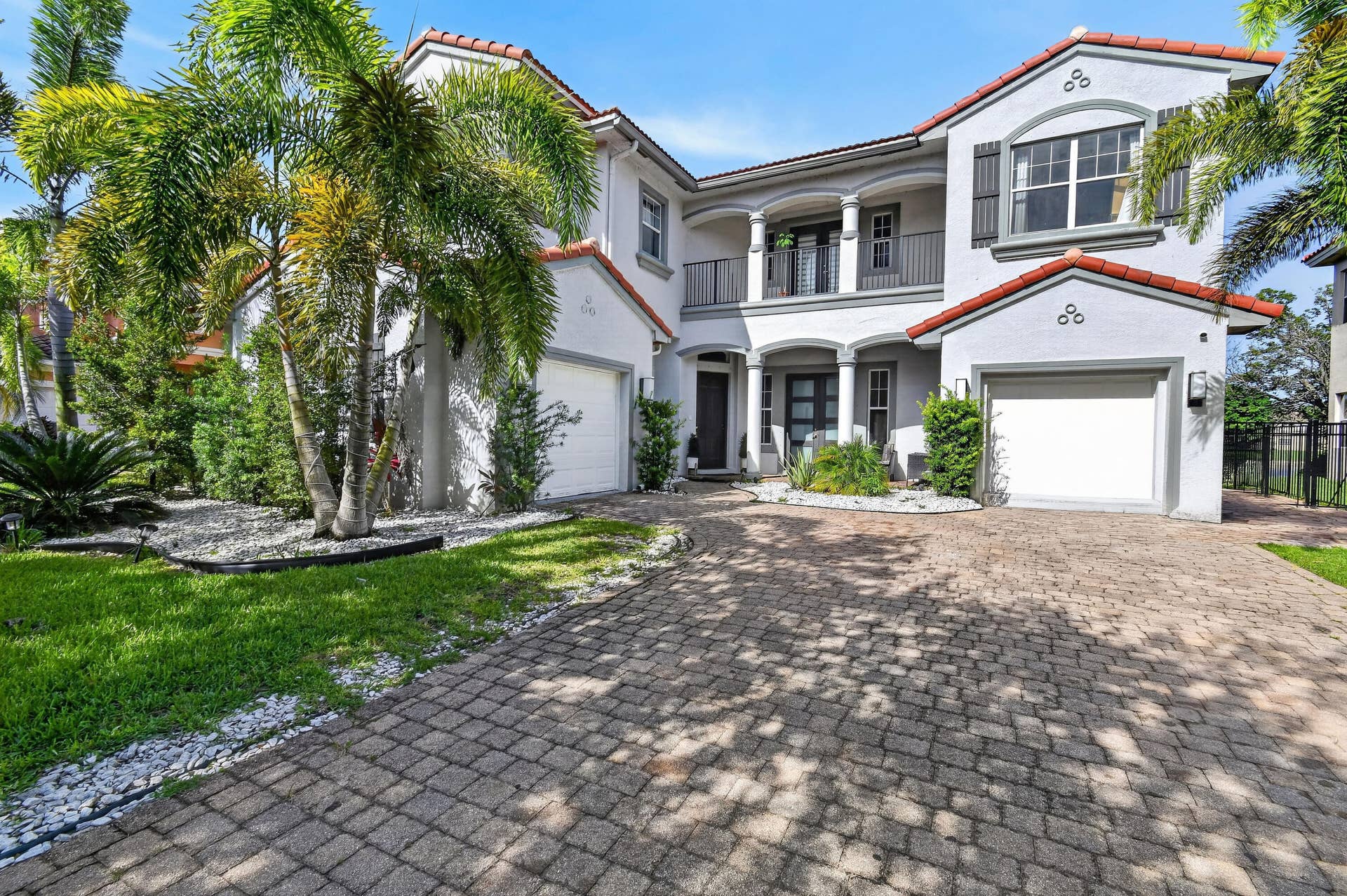 700 Cresta Circle, West Palm Beach, FL 33413 700CrestaCir(4)