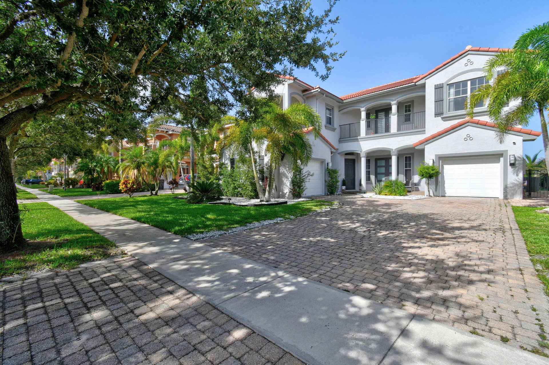 700 Cresta Circle, West Palm Beach, FL 33413 700CrestaCir(2)