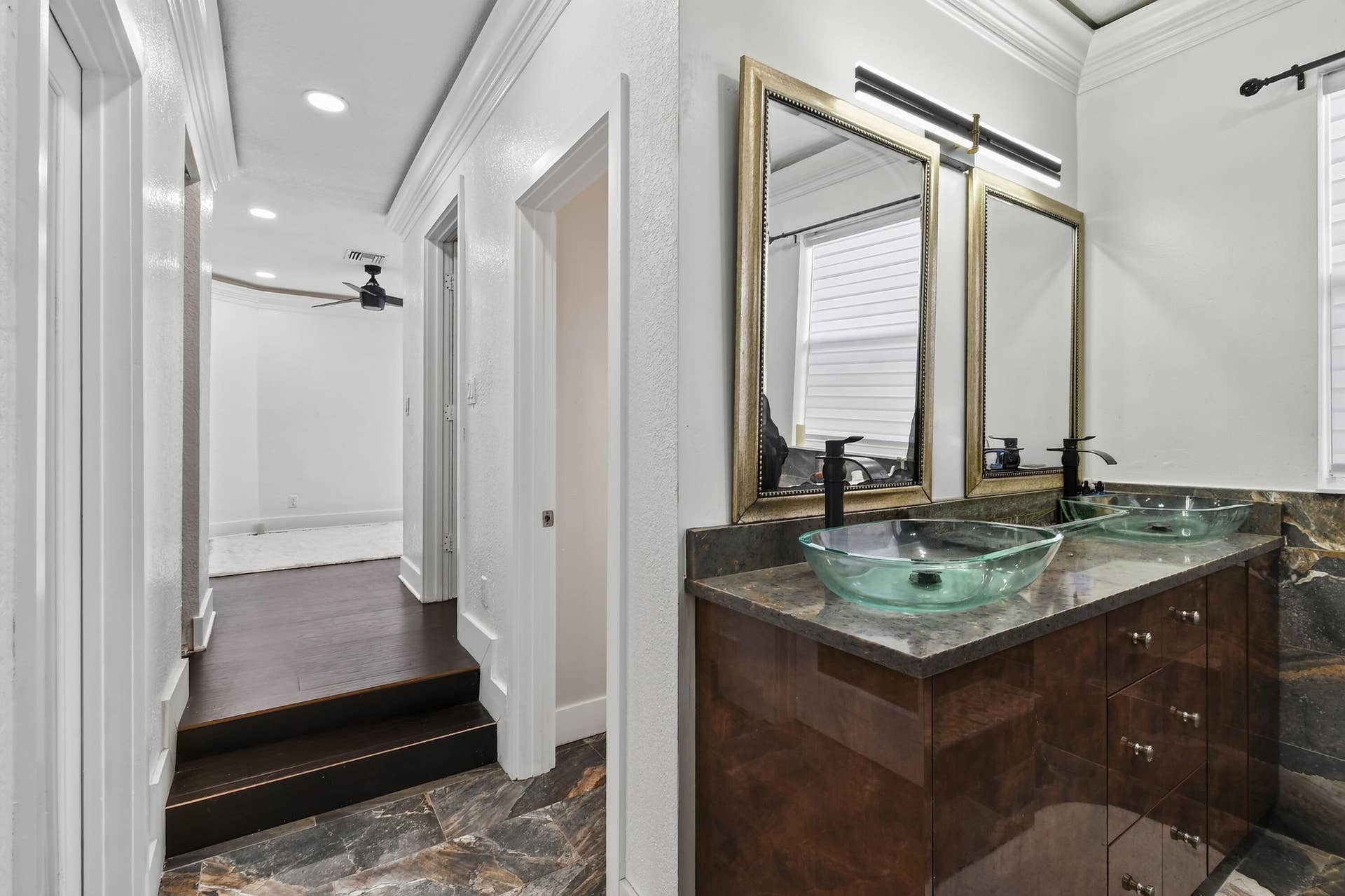 700 Cresta Circle, West Palm Beach, FL 33413 700CrestaCir(46)