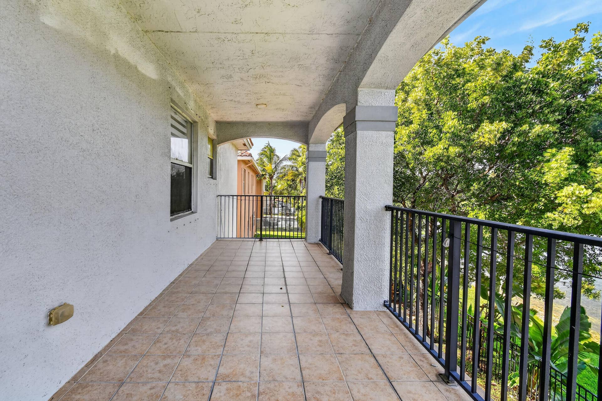 700 Cresta Circle, West Palm Beach, FL 33413 700CrestaCir(49)