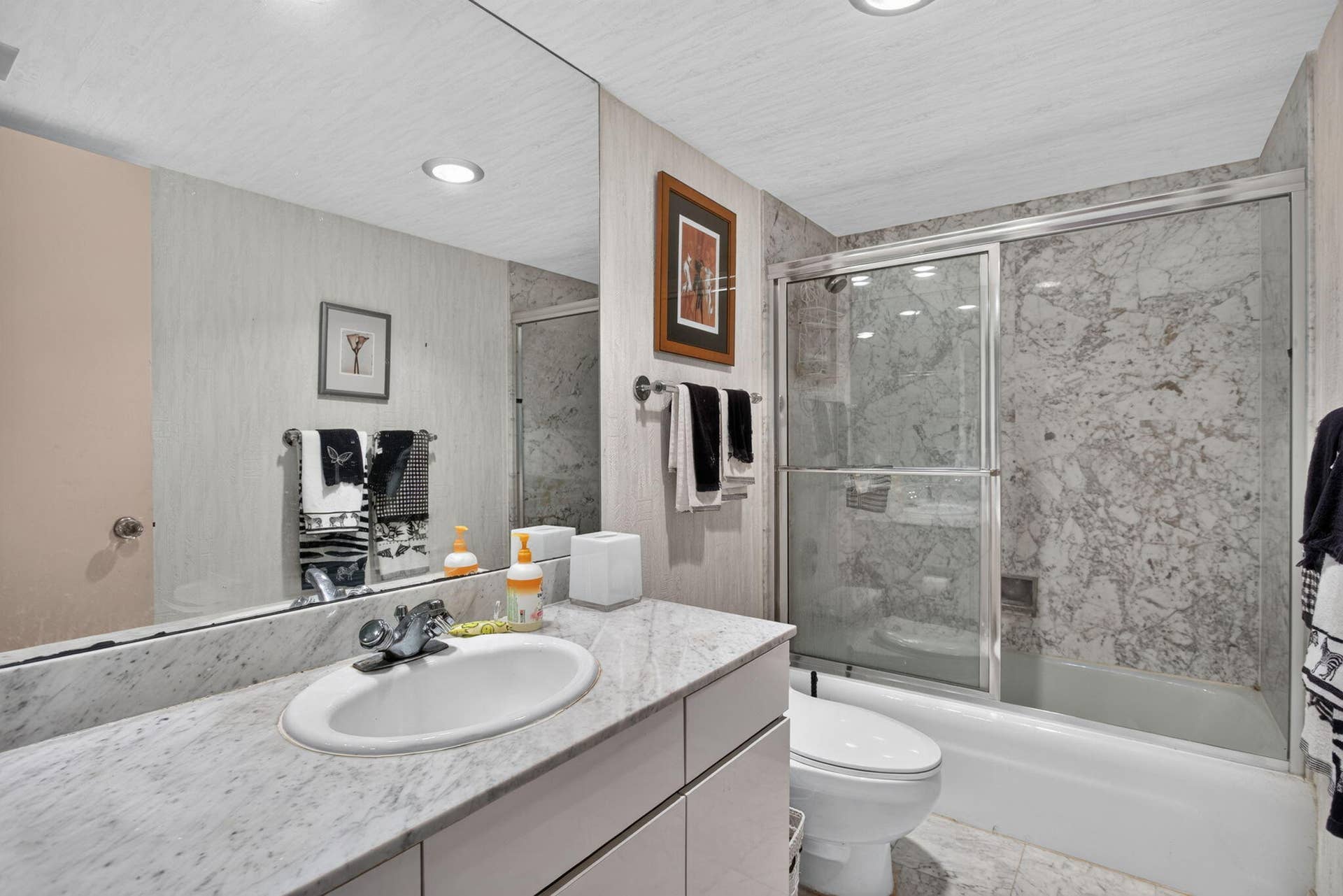 936 Intracoastal Drive, #16e, Fort Lauderdale, FL 33304 32-web-or-mls-936-8014