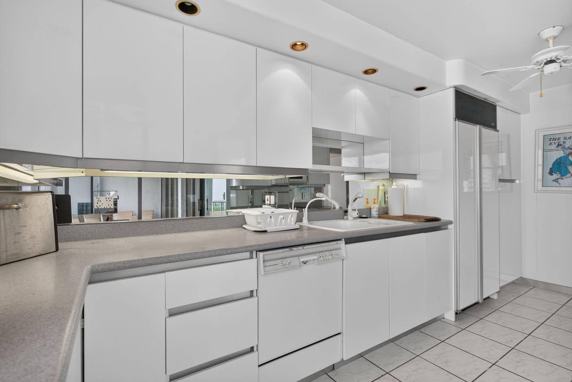 936 Intracoastal Drive, #16e, Fort Lauderdale, FL 33304 21-web-or-mls-936-7956