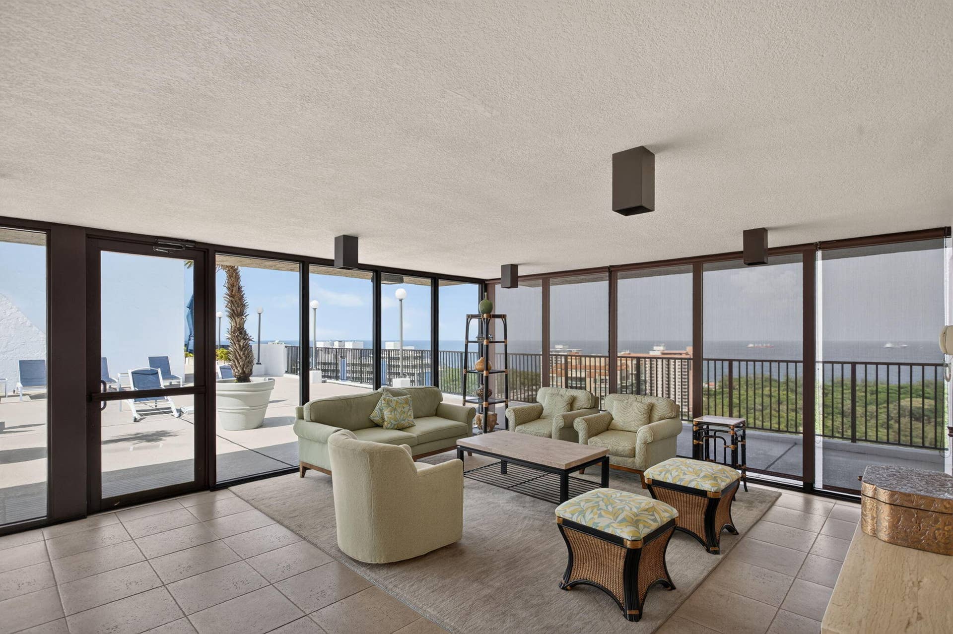 936 Intracoastal Drive, #16e, Fort Lauderdale, FL 33304 50-web-or-mls-936-8109