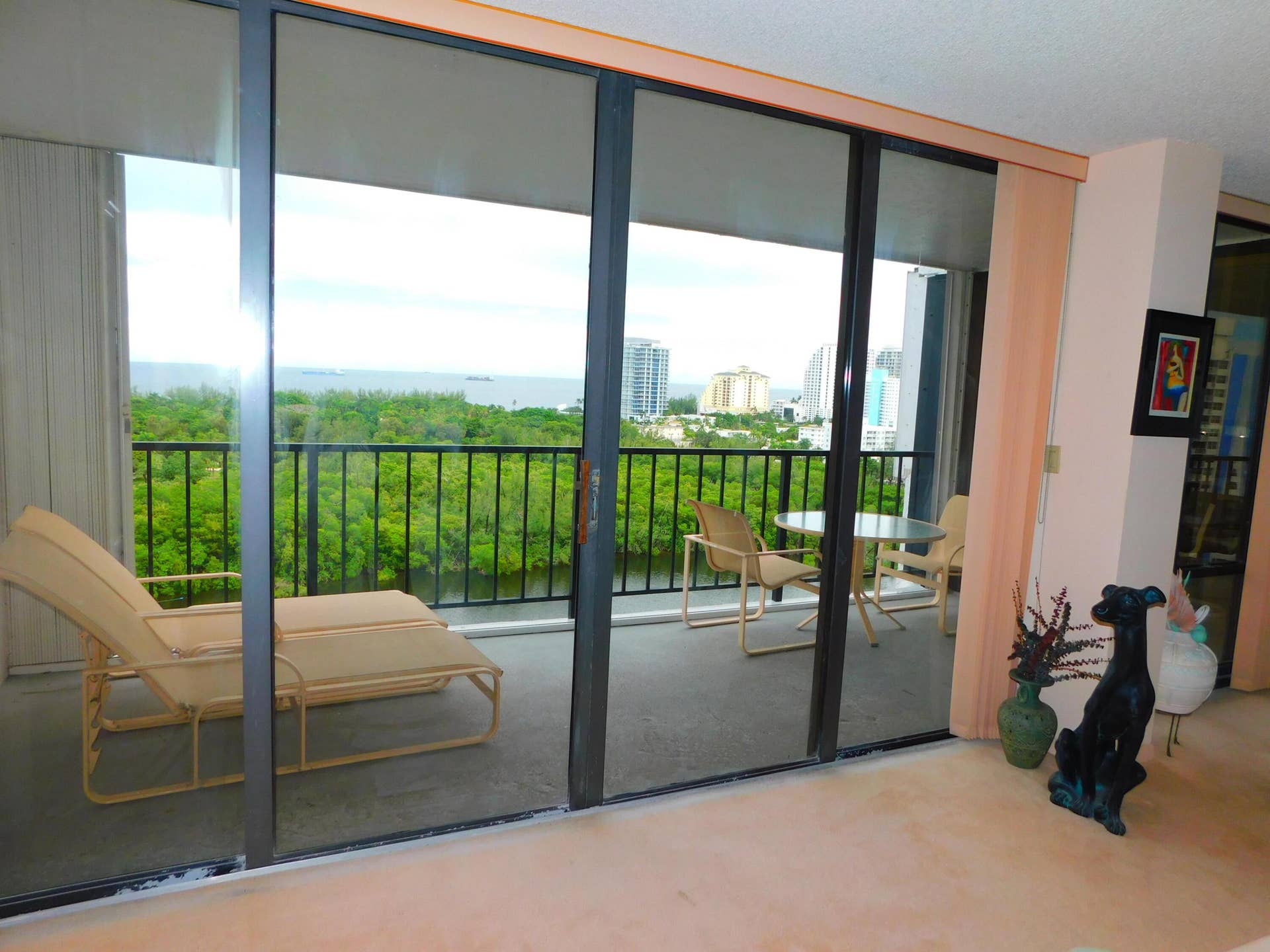 936 Intracoastal Drive, #16e, Fort Lauderdale, FL 33304 DSCN5014