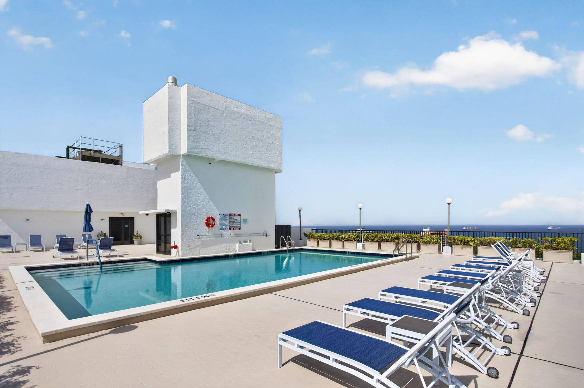 936 Intracoastal Drive, #16e, Fort Lauderdale, FL 33304 44-web-or-mls-936-8071