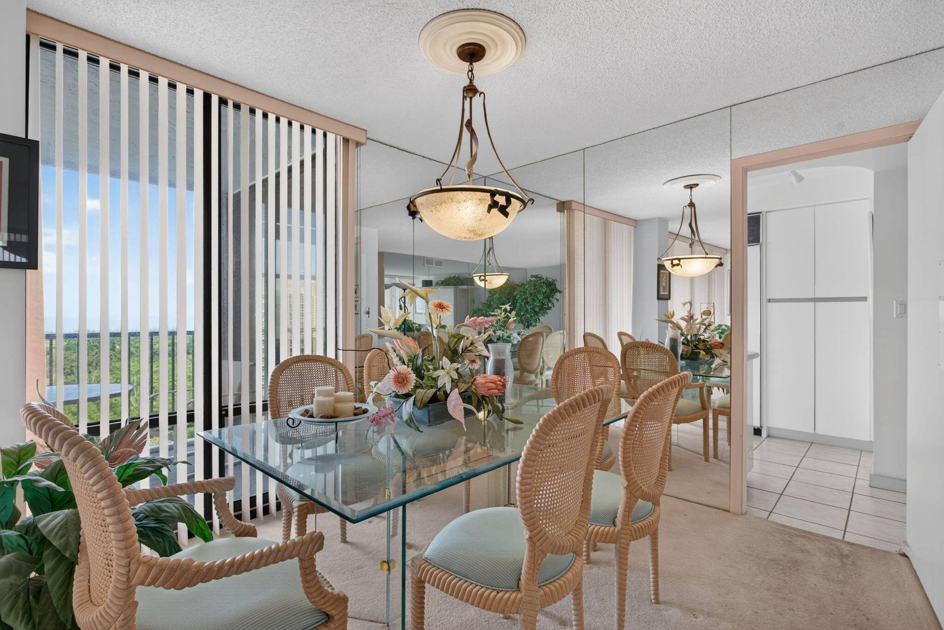 936 Intracoastal Drive, #16e, Fort Lauderdale, FL 33304 15-web-or-mls-936-7926