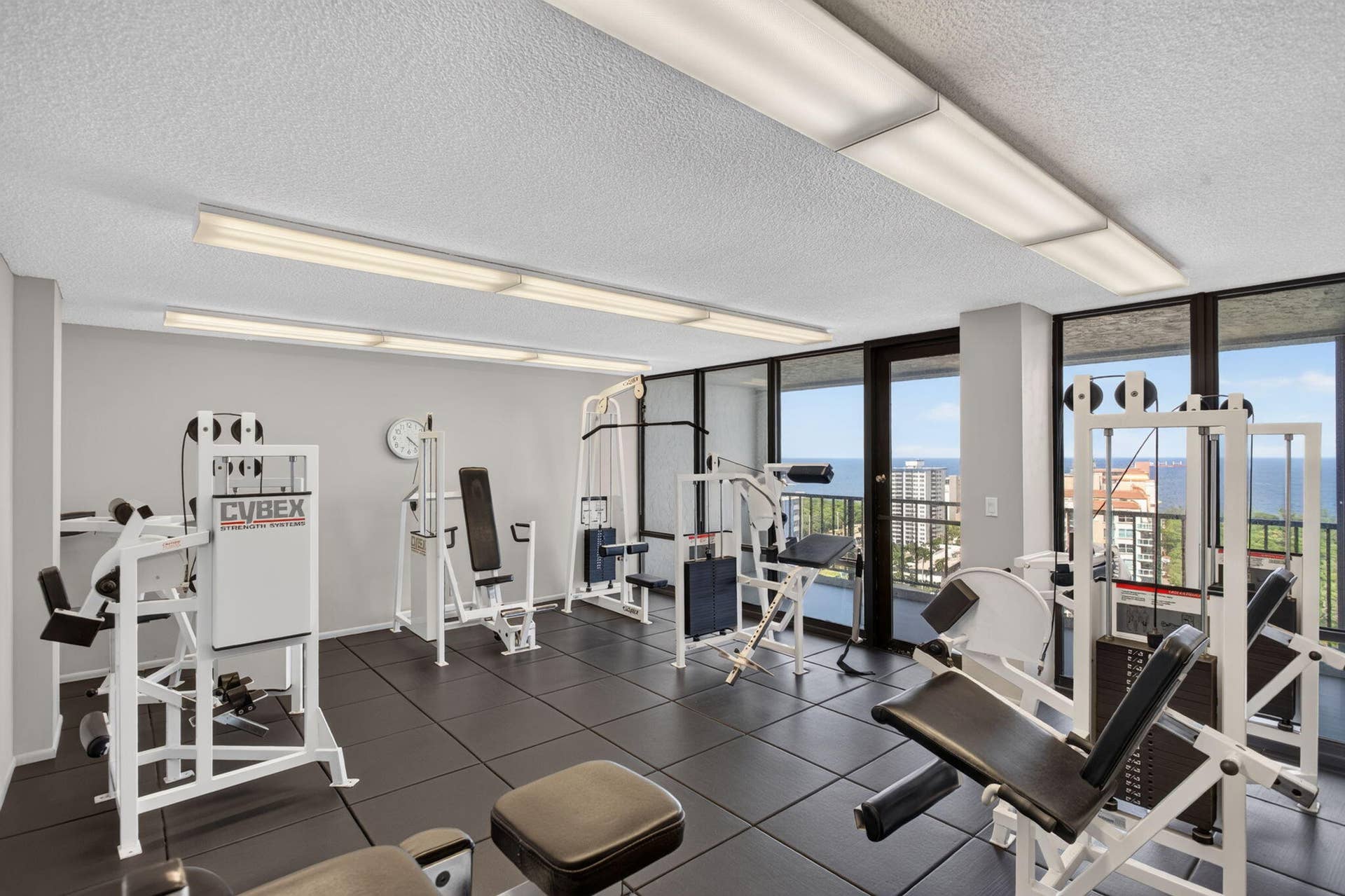 936 Intracoastal Drive, #16e, Fort Lauderdale, FL 33304 60-web-or-mls-936-8154