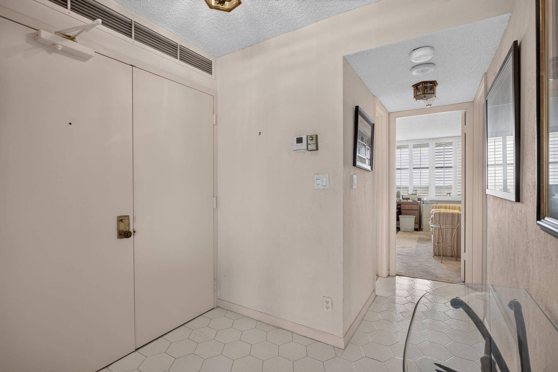 936 Intracoastal Drive, #16e, Fort Lauderdale, FL 33304 30-web-or-mls-936-8001