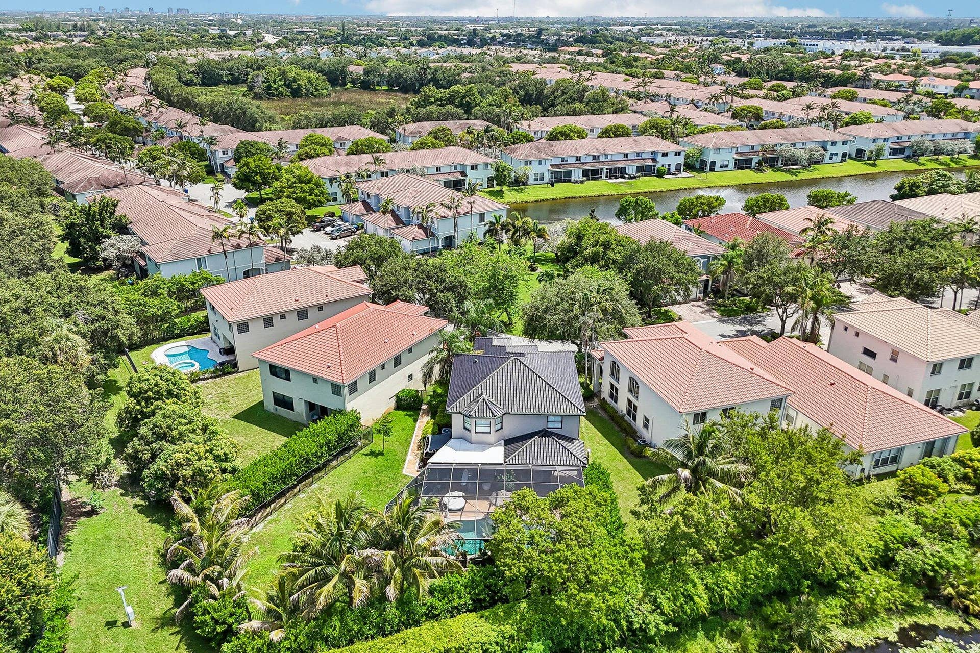 55-web-or-mls-Center Stone Ln-S1107-057