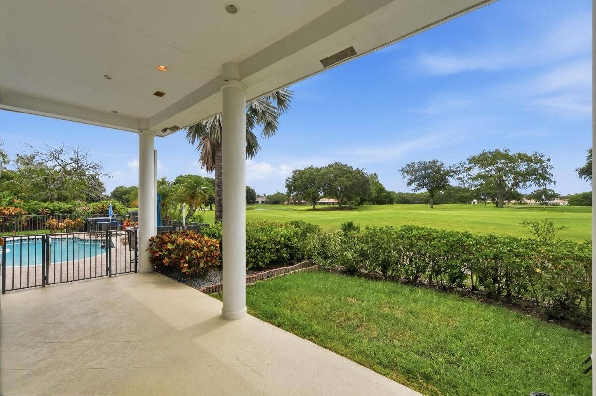 1716 NW 124th Way, Coral Springs, FL 33071 014_DSC04808_autoremove_45213746_MLS