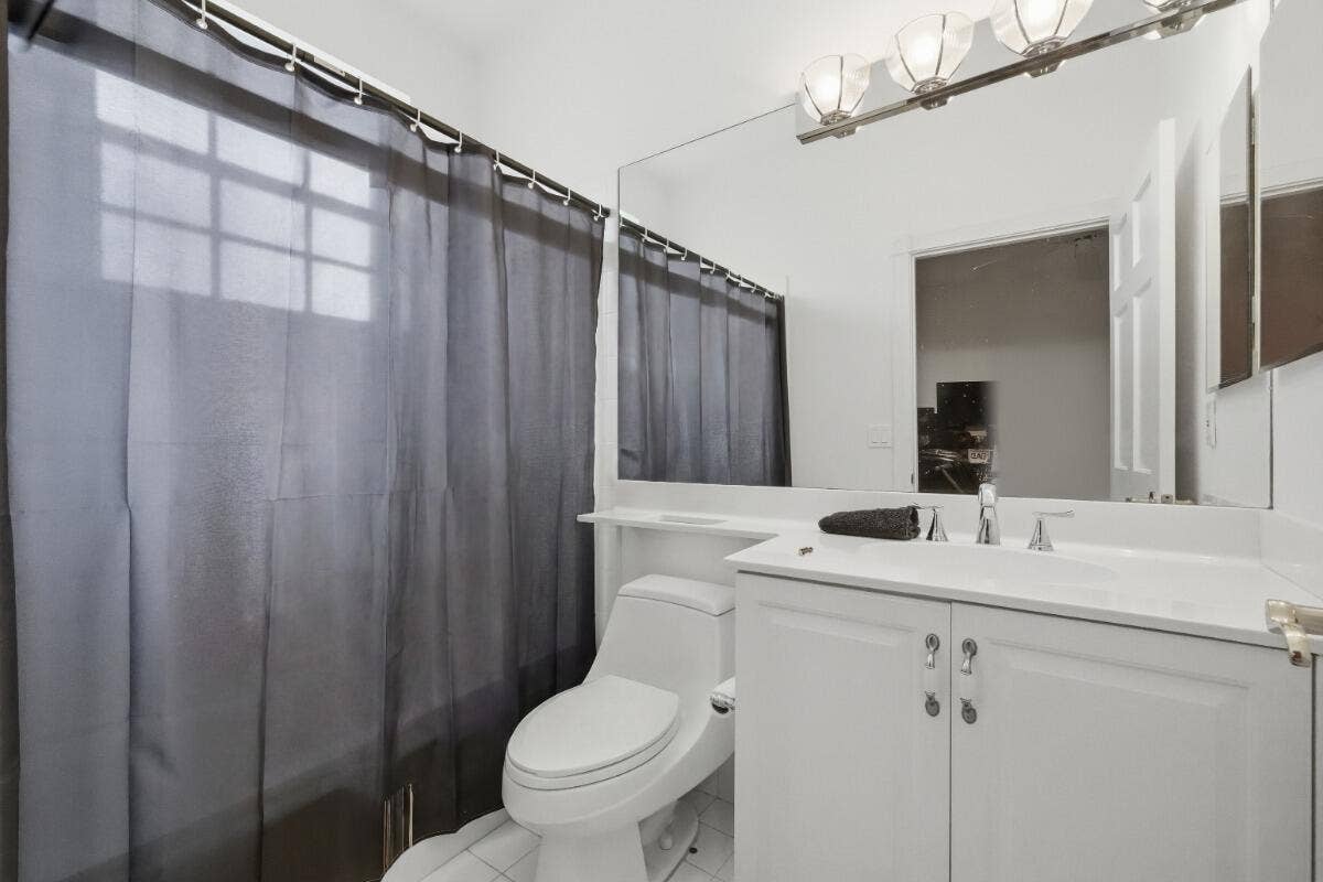 1716 NW 124th Way, Coral Springs, FL 33071 025_DSC04586_autoremove_45217441_MLS