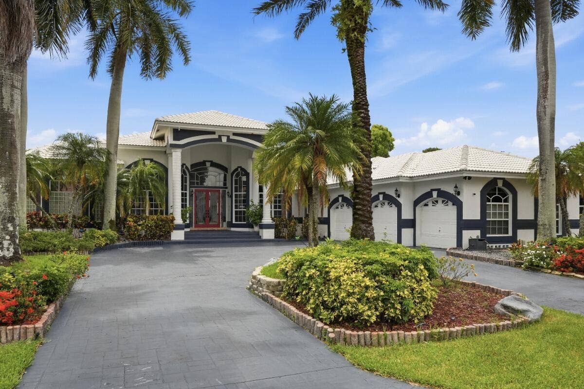 1716 NW 124th Way, Coral Springs, FL 33071 003_DSC04871_MLS
