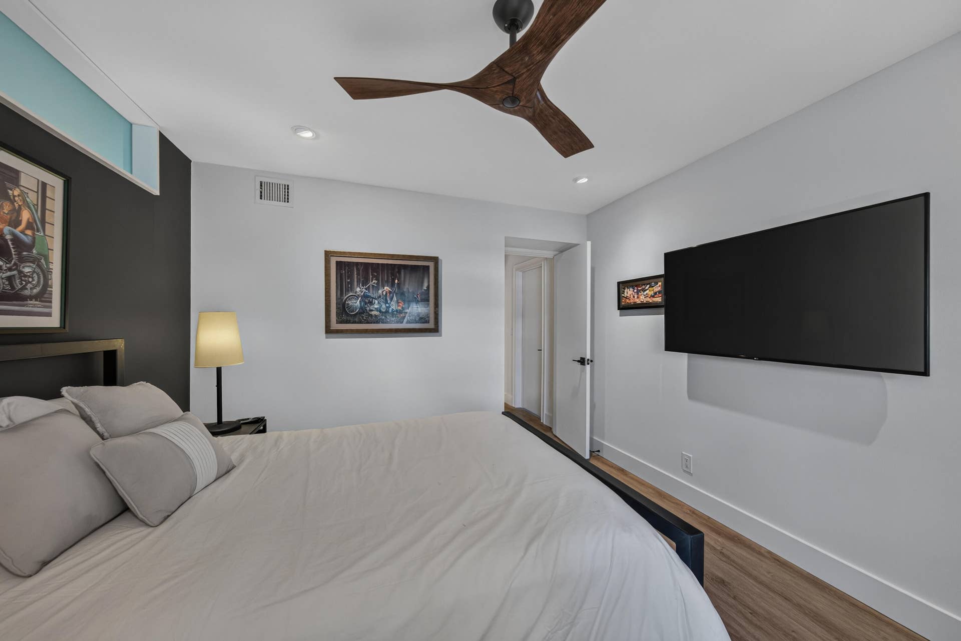 2nd Bedroom