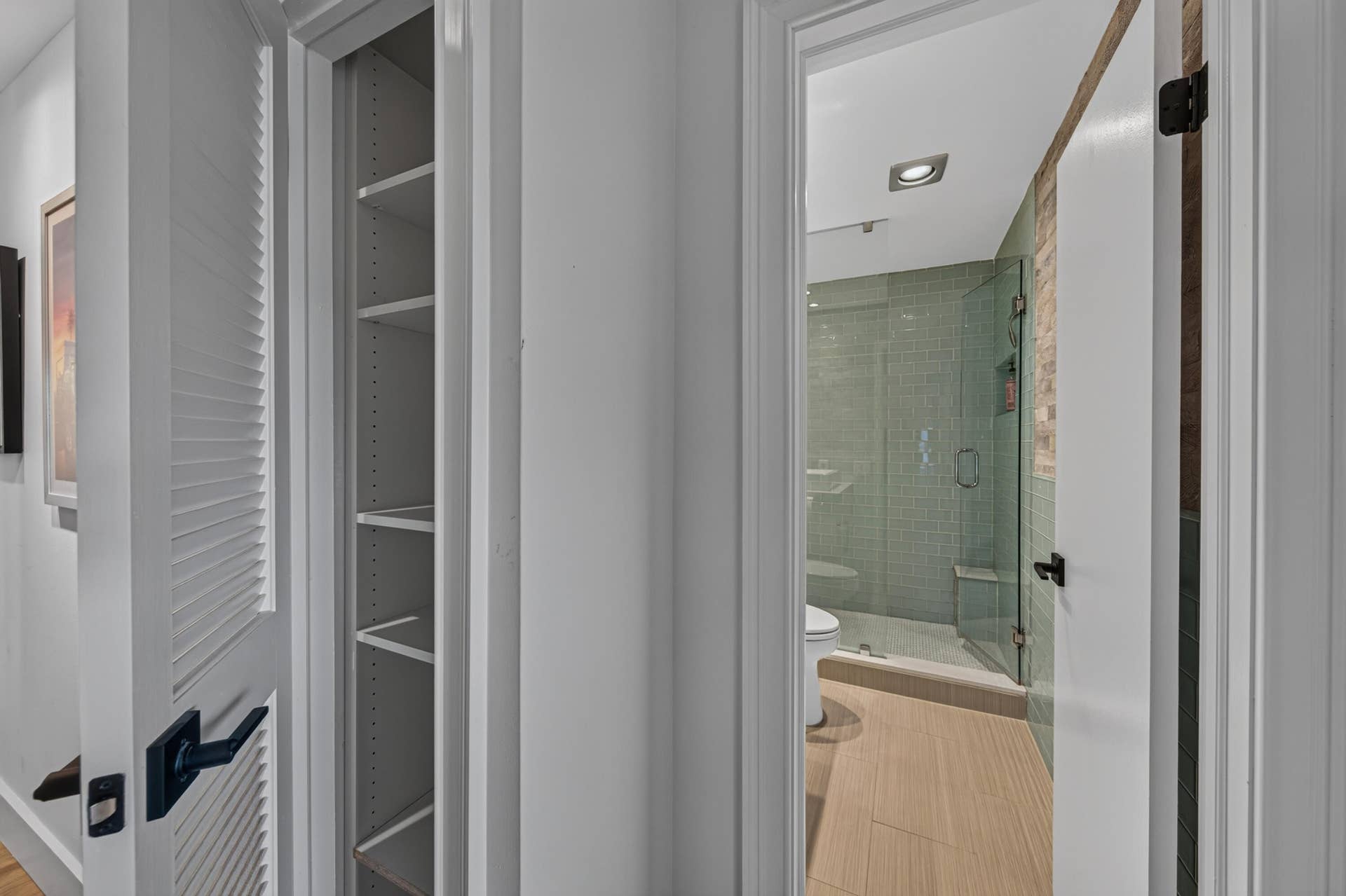 Linen closet, 2nd bath